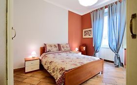 Xenia Apartments - Elegant Flat In The Center Of Milan